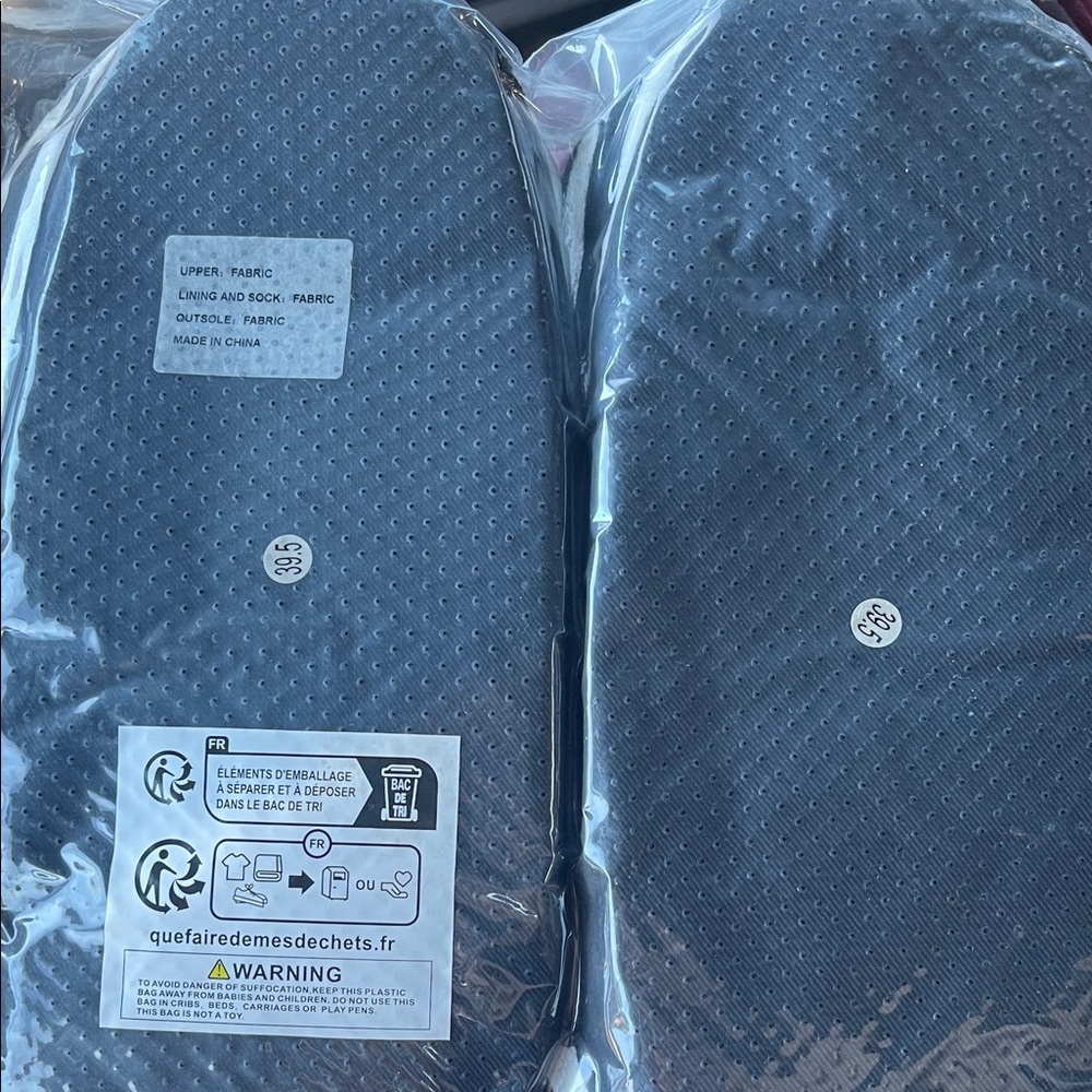 Nightmare before Christmas slippers - Picture 3 of 3